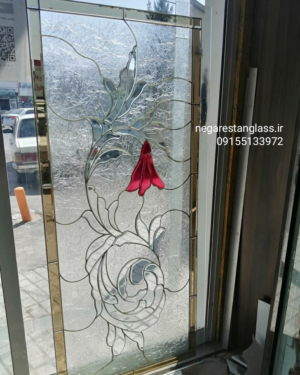 درب ورودی شیشه ای